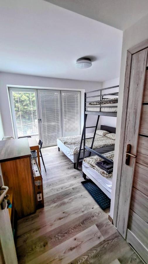 Apartamenty Лиманова Екстериор снимка