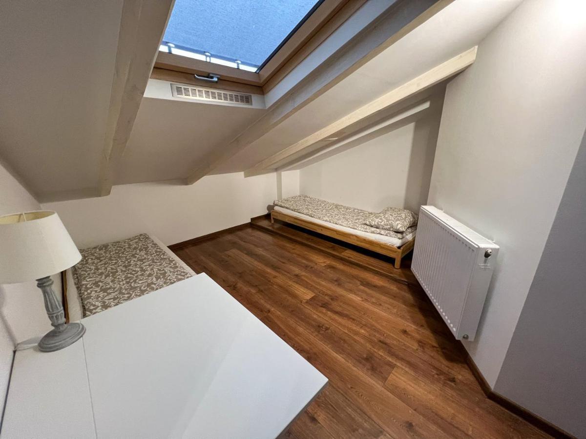 Apartamenty Лиманова Екстериор снимка