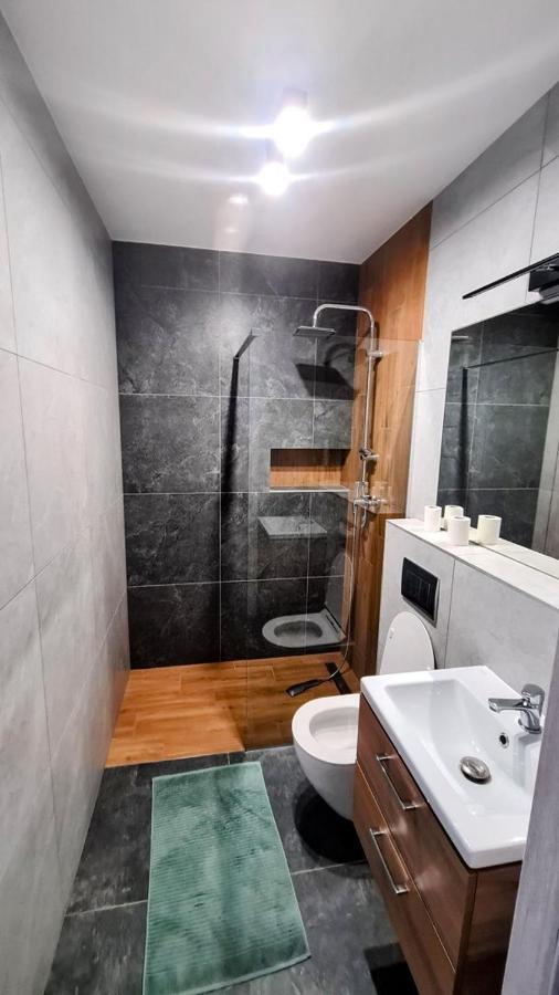 Apartamenty Лиманова Екстериор снимка